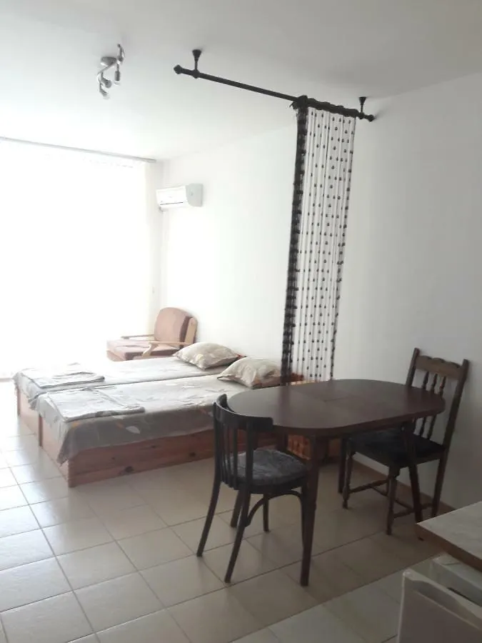 Global Ville Apartcomplex Sunny Beach
