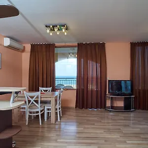 https://helios-panorama-apartments-golden-sands.goldensandshotels.net